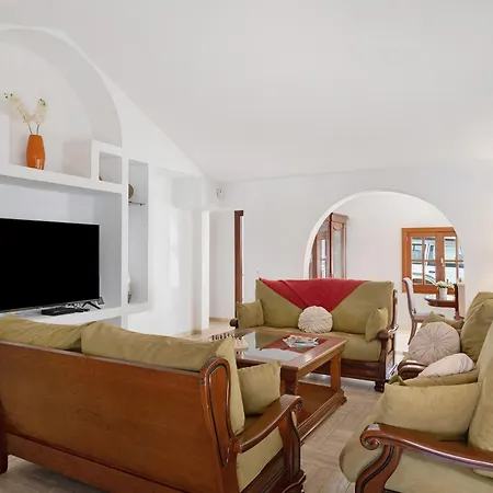 Munoz Villa Puerto del Carmen (Lanzarote)