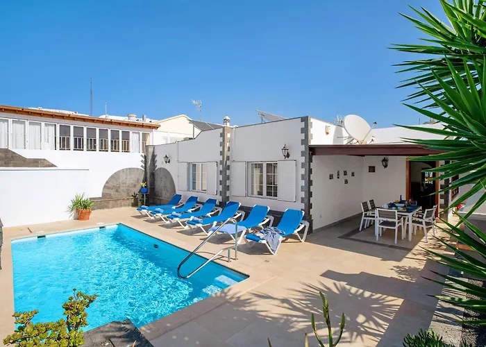 Munoz * פוארטו דל כרמן